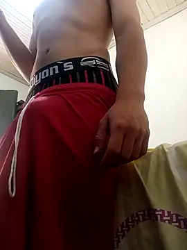zeus67wrer online show from September 10, 3:44 pm