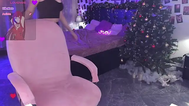 KarambaMoon online show from December 15, 9:20 pm