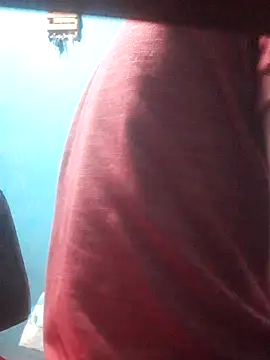 Snapshot of hugosafado333 chatting on November 2, 2:49 am hugosafado333 online show from November 2, 2:49 am