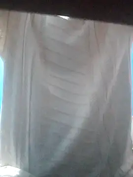 Snapshot of hugosafado333 chatting on October 25, 4:44 am hugosafado333 online show from October 25, 4:44 am