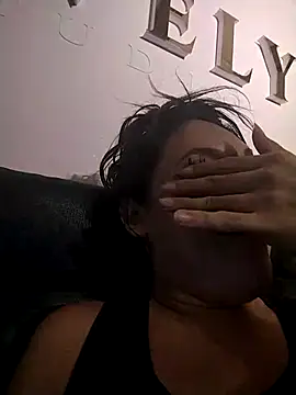 kimCosseyy online show from January 17, 1:09 am