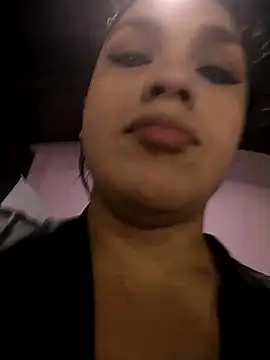 kimCosseyy online show from March 28, 2:12 am