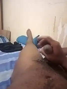 izinjamfee2 online show from November 26, 8:20 pm