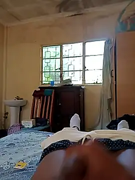 izinjamfee2 online show from January 11, 8:21 am