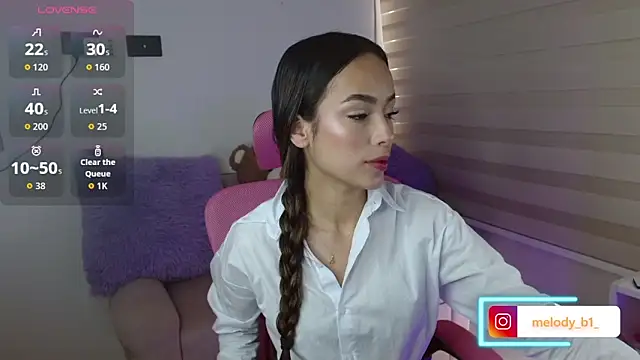 Snapshot of melody_brawns chatting on November 28, 7:14 pm melody brawns online show from November 28, 7:14 pm