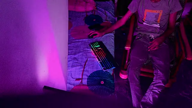 Habibi big b online show from November 1, 4:45 pm