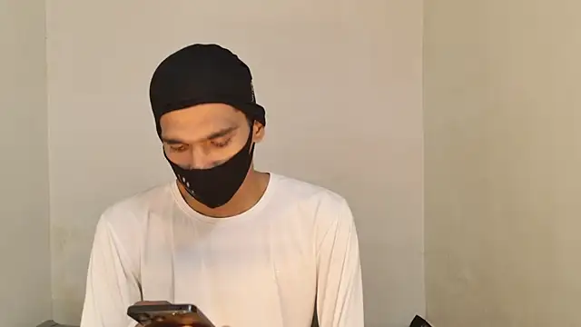 Habibi big b online show from January 12, 10:00 am