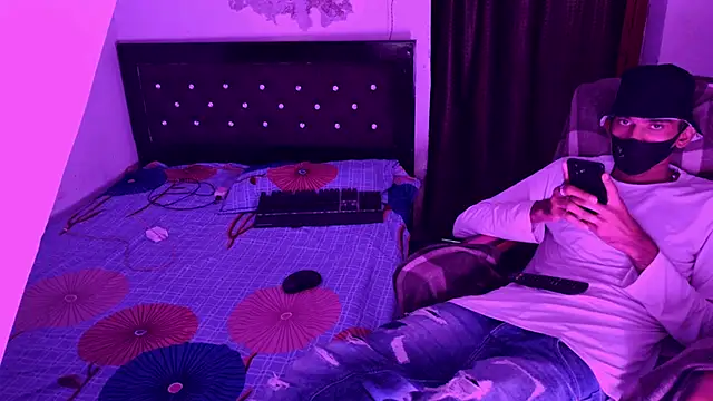 Habibi big b online show from November 7, 9:03 am