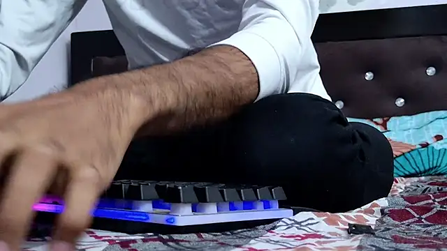 Habibi big b online show from March 23, 1:55 pm
