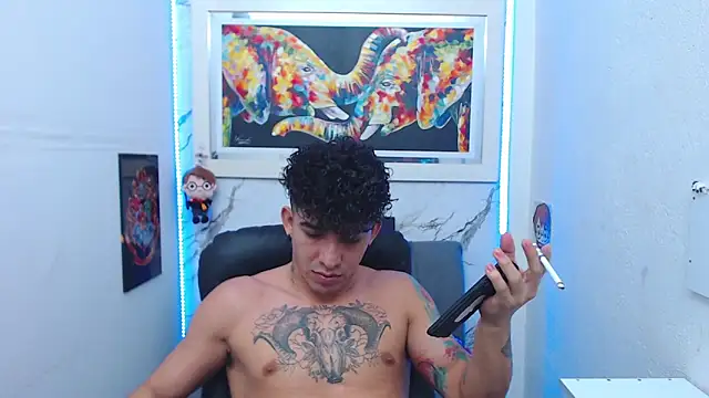 Snapshot of targuerian22 chatting on November 19, 2:00 am targuerian22 online show from November 19, 2:00 am