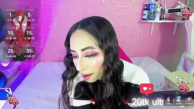 hanna  azumi online show from December 20, 1:52 am