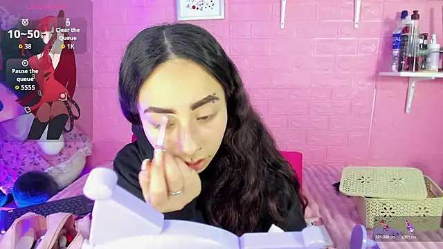 hanna  azumi online show from December 22, 2:11 am