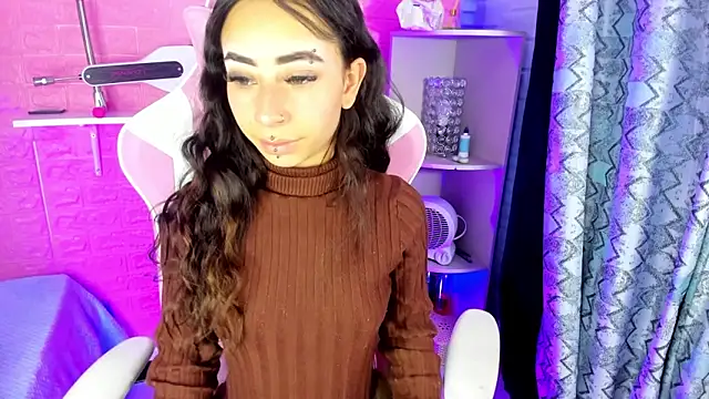 hanna  azumi online show from November 28, 3:07 am