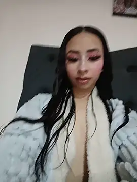 hanna  azumi online show from May 22, 10:08 pm