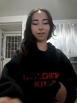 Snapshot of hanna__azumi chatting on March 6, 7:47 am hanna azumi online show from March 6, 7:47 am