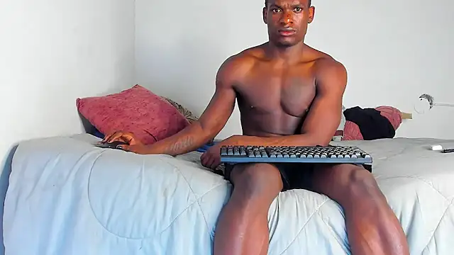 edwin mosquera1 online show from May 24, 4:45 am