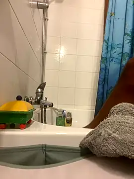 4n4l1zz4m1 online show from September 22, 8:04 pm