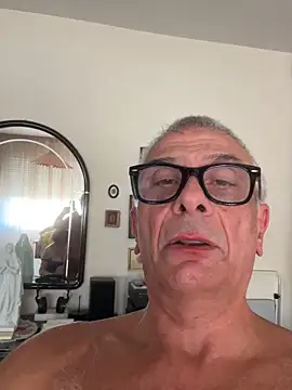 4n4l1zz4m1 online show from February 2, 3:00 pm