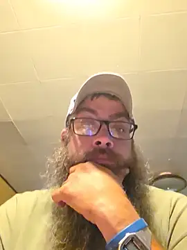 fishkeeper29 online show from August 6, 2:45 pm