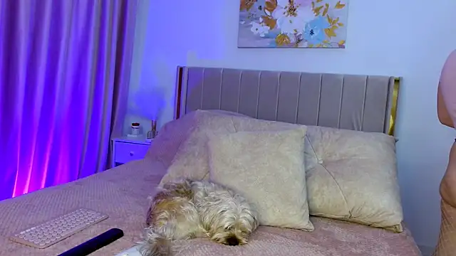 Snapshot of GraceCarther chatting on February 22, 6:31 pm GraceCarther online show from February 22, 6:31 pm