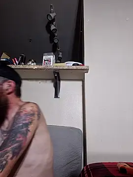 lit702 online show from April 23, 11:27 am