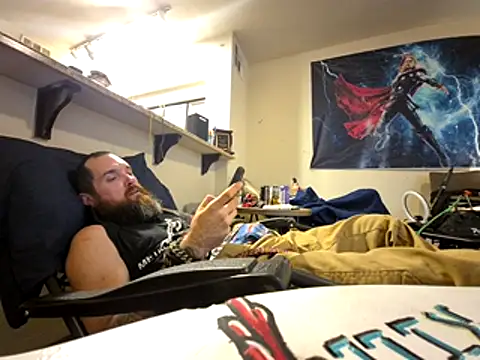 Snapshot of lit702 chatting on November 5, 12:36 am lit702 online show from November 5, 12:36 am