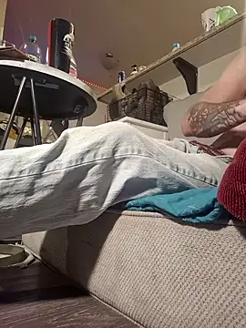 lit702 online show from March 26, 6:06 pm