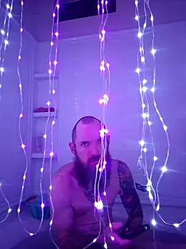 lit702 online show from December 23, 10:58 am