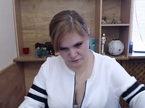 DaniellaKiss online show from February 1, 9:18 am