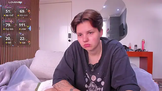 jessica tenderly online show from November 18, 6:33 pm