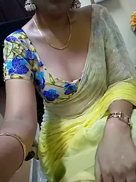 Snapshot of Roja-Telugu777 chatting on March 10, 7:44 am Roja-Telugu777 online show from March 10, 7:44 am