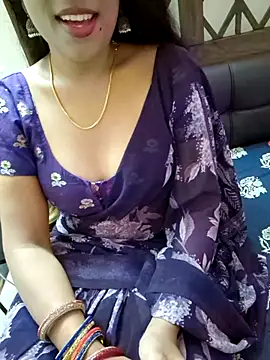 Snapshot of Roja-Telugu777 chatting on September 17, 4:47 am Roja-Telugu777 online show from September 17, 4:47 am