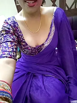 Snapshot of Roja-Telugu777 chatting on October 7, 2:01 am Roja-Telugu777 online show from October 7, 2:01 am