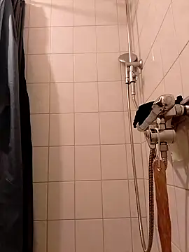 Snapshot of Mistersexy73 chatting on October 8, 2:13 am Mistersexy73 online show from October 8, 2:13 am