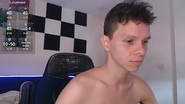 Snapshot of bryamado69 chatting on November 18, 5:38 pm bryamado69 online show from November 18, 5:38 pm