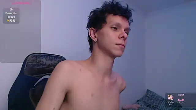 bryamado69 online show from May 5, 5:32 am