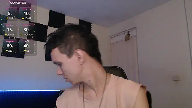 Snapshot of bryamado69 chatting on November 22, 8:57 am bryamado69 online show from November 22, 8:57 am