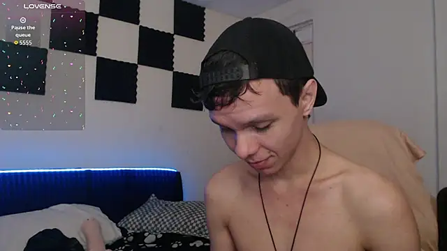 Snapshot of bryamado69 chatting on November 27, 10:27 am bryamado69 online show from November 27, 10:27 am