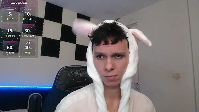 Snapshot of bryamado69 chatting on November 30, 5:08 am bryamado69 online show from November 30, 5:08 am