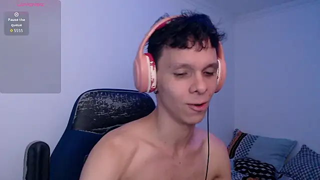 bryamado69 online show from March 3, 8:27 pm