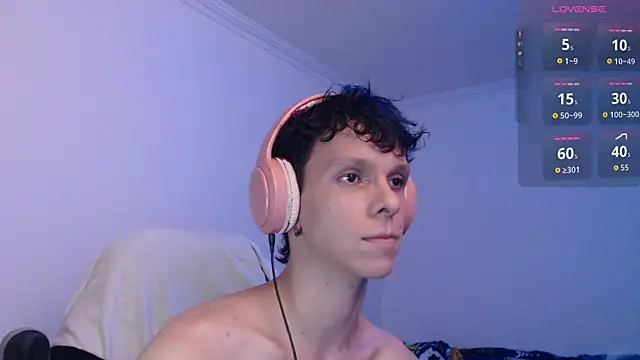 bryamado69 online show from April 20, 11:39 pm