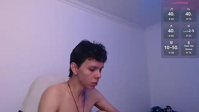 bryamado69 online show from April 24, 4:58 am