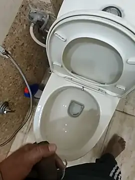 Snapshot of Gururonny07 chatting on March 8, 5:38 am Gururonny07 online show from March 8, 5:38 am