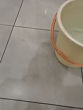 Snapshot of Gururonny07 chatting on November 15, 4:05 am Gururonny07 online show from November 15, 4:05 am