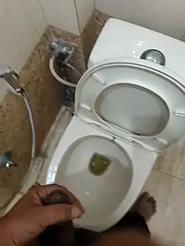 Snapshot of Gururonny07 chatting on September 18, 6:22 pm Gururonny07 online show from September 18, 6:22 pm