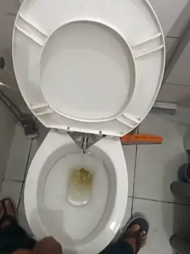 Snapshot of Gururonny07 chatting on March 1, 4:40 pm Gururonny07 online show from March 1, 4:40 pm