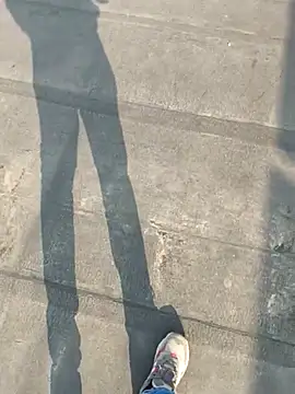 Snapshot of Gururonny07 chatting on February 25, 10:37 am Gururonny07 online show from February 25, 10:37 am