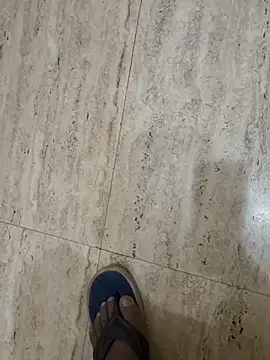 Snapshot of Gururonny07 chatting on February 26, 12:43 am Gururonny07 online show from February 26, 12:43 am