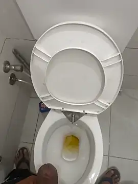 Snapshot of Gururonny07 chatting on December 15, 11:31 pm Gururonny07 online show from December 15, 11:31 pm