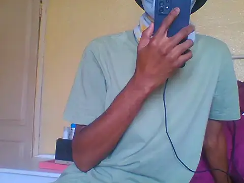 Snapshot of Kem_Secrets chatting on November 19, 12:38 pm Kem Secrets online show from November 19, 12:38 pm